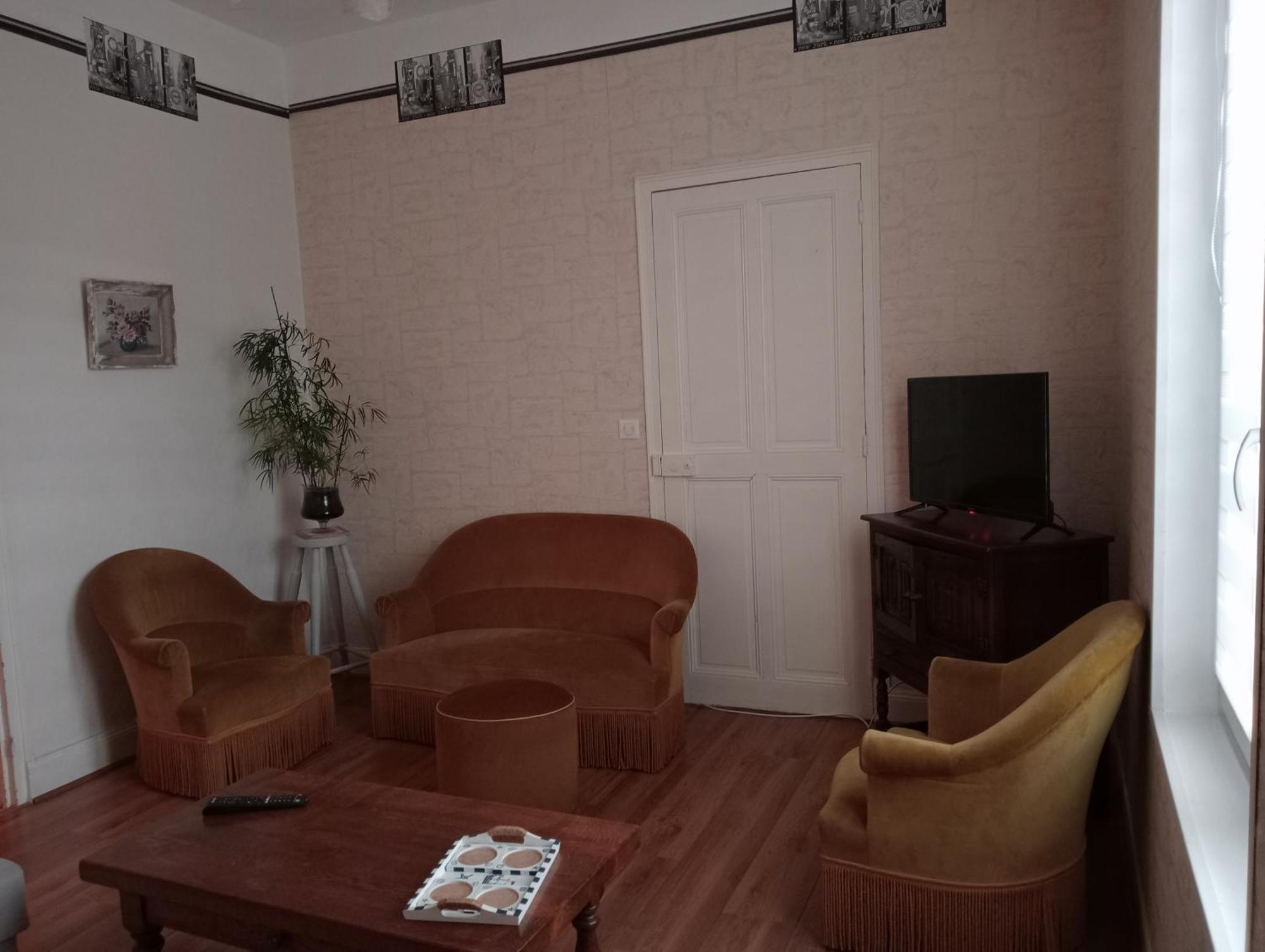 F2 1Er Etage Vigneulles-les-Hattonchatel Exterior foto